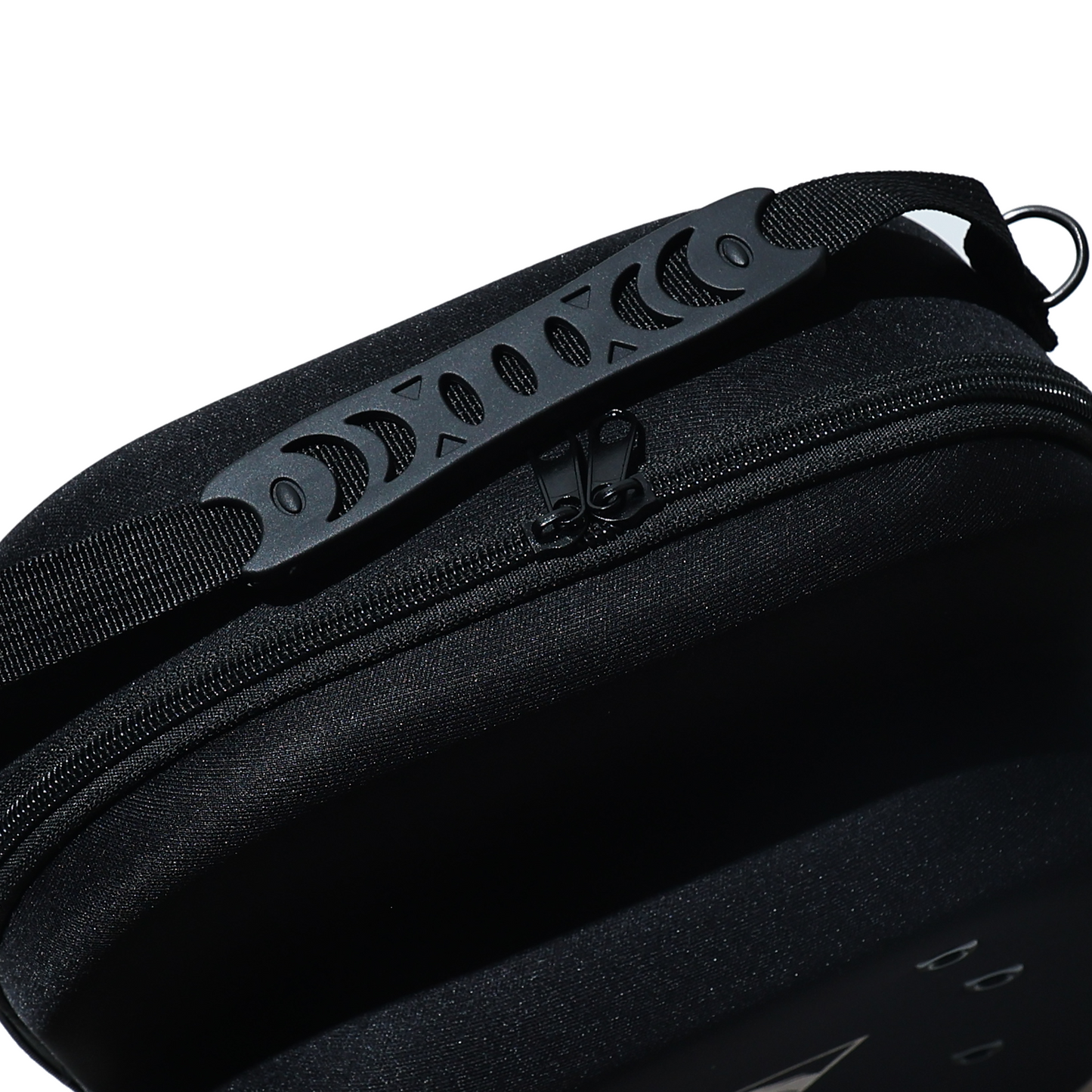 COZY Cap Carrier